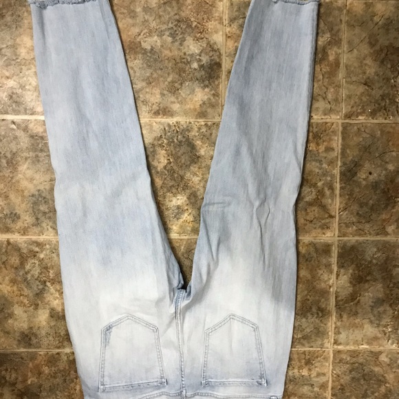 Old navy boyfriend crop - Picture 3 of 3